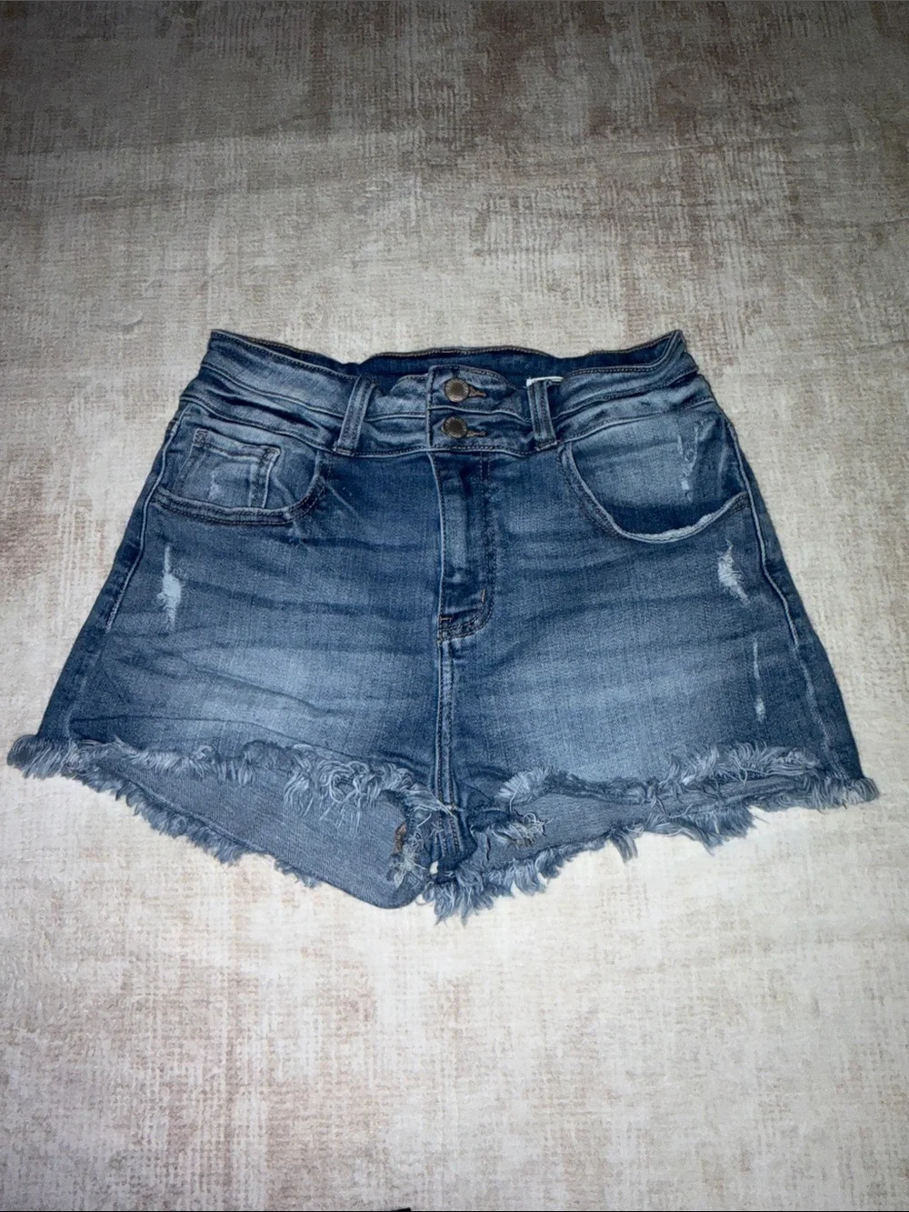 Kancan lighter wash denim shorts